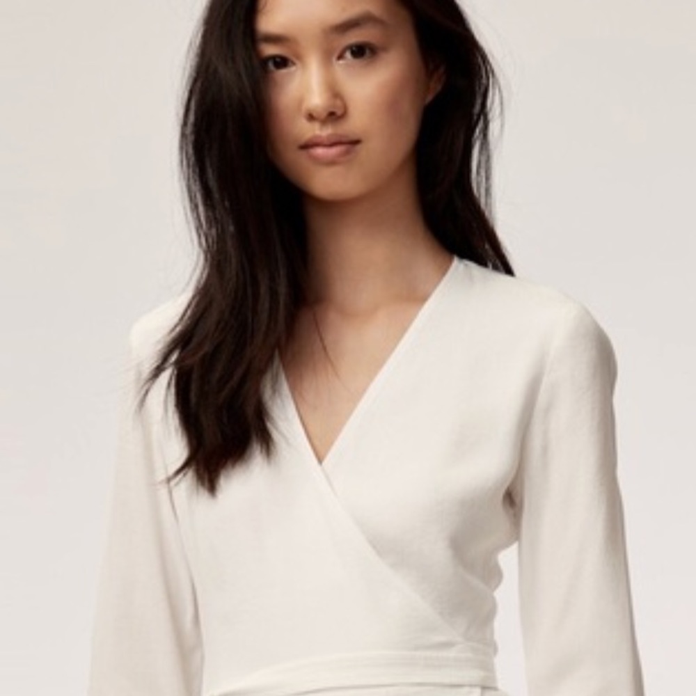 Aritzia Wilfred Lilia Blouse​